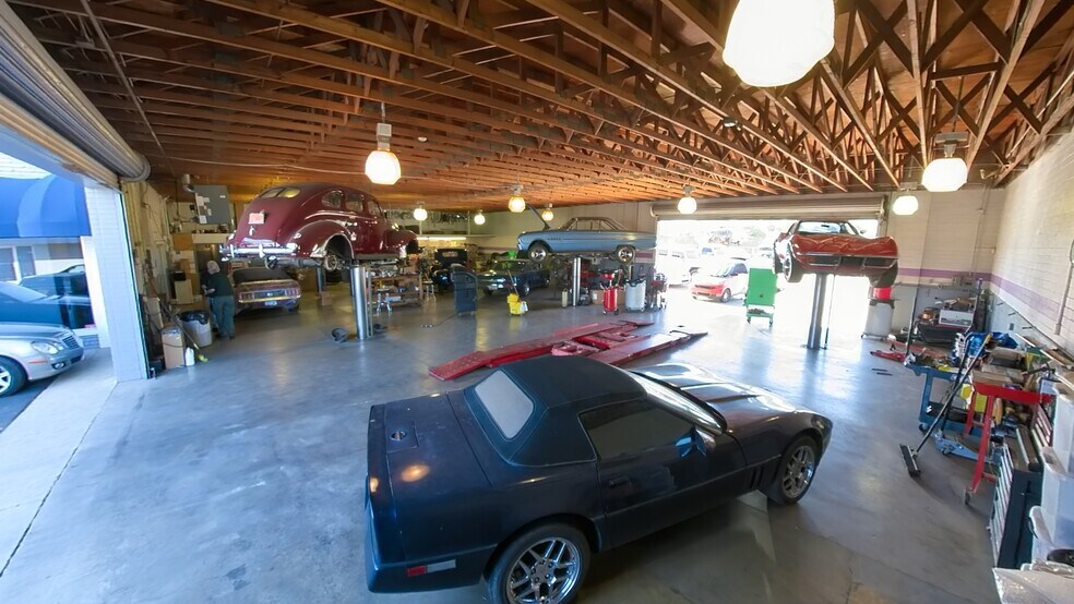 More Photos Of 5728 E 22nd St, Tucson General Retail For Sale