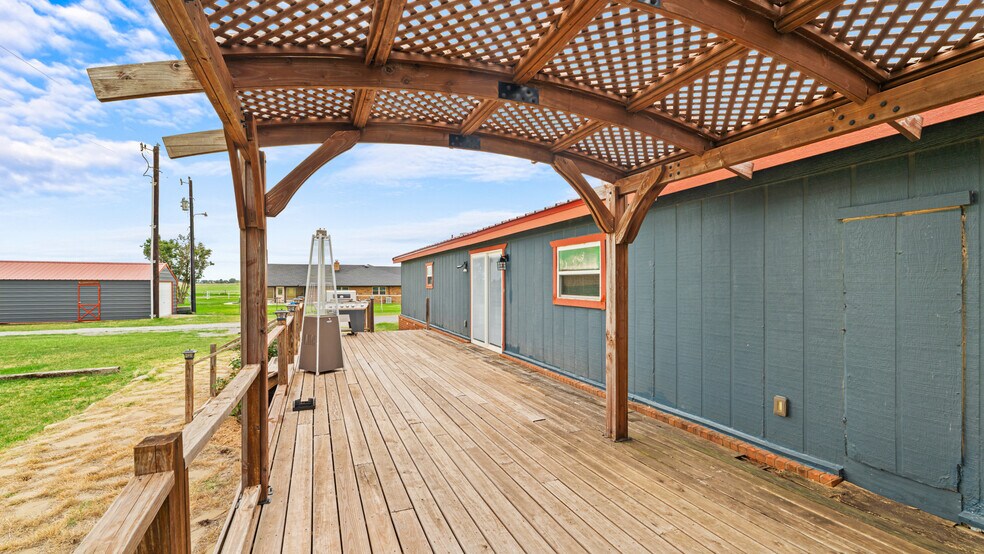 More Photos Of 20500 N 2810 Rd, Kingfisher Lodge Meeting Hall For Sale