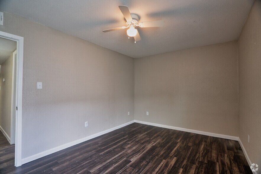 More Photos Of 3619 Texas St, Lake Charles Apartments For Sale