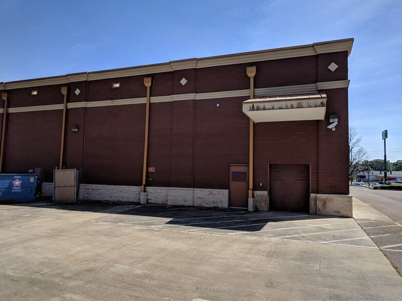 More Photos Of 664 Schillinger Rd S, Mobile Drugstore For Lease