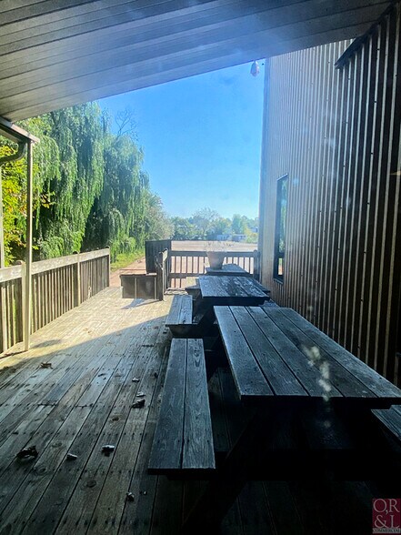 More Photos Of 389 John Downey Dr, New Britain Light Manufacturing For Sale