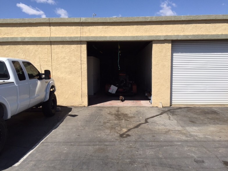 More Photos Of 17630-17638 N 25th Ave, Phoenix Self Storage For Lease
