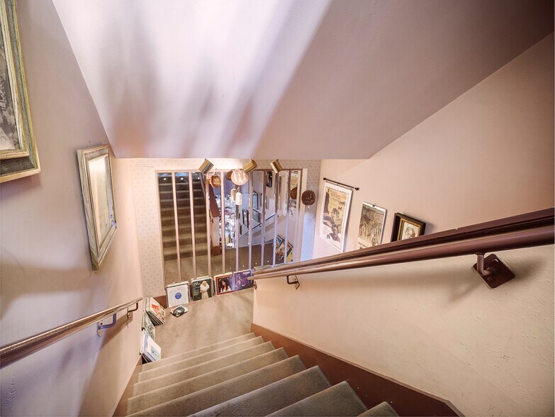 More Photos Of 207 S 2nd St, Laramie Storefront Retail Residential For Sale