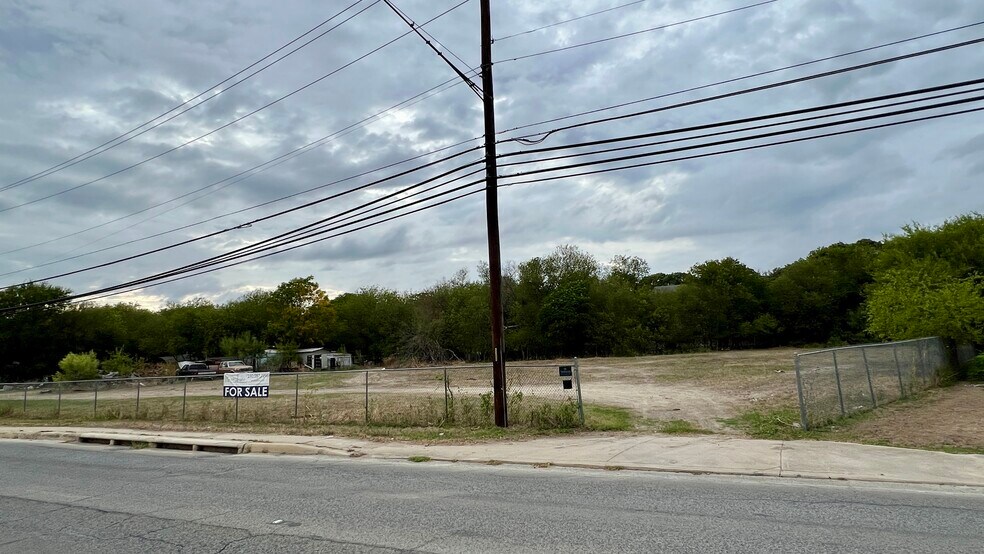 More Photos Of 00 Eckhert Rd, San Antonio Land For Sale