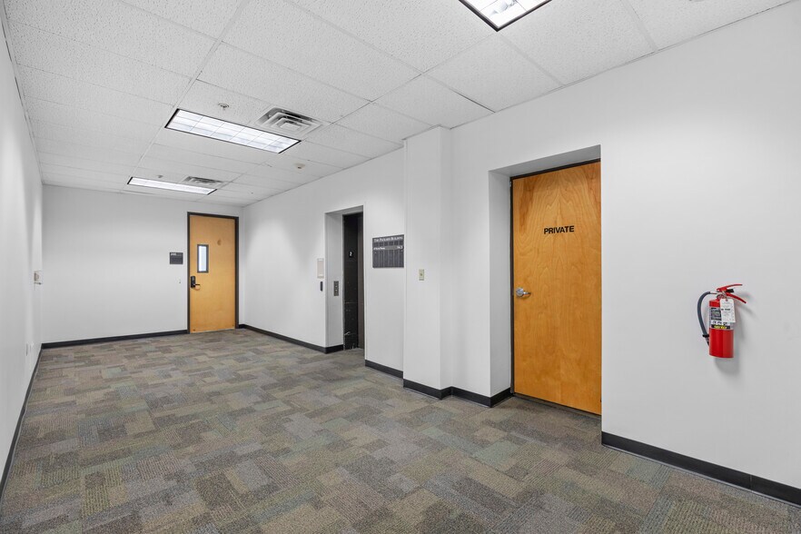 More Photos Of 1123 N Main Ave, San Antonio Medical For Sale