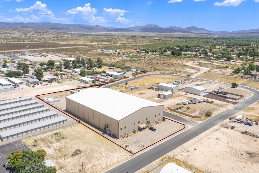 Primary Photo Of 1581 Boyles Way, Camp Verde Manufacturing For Sale