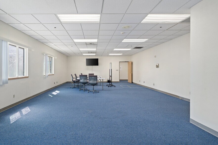 More Photos Of 1321 Martin Luther King Jr Way, Tacoma Loft Creative Space For Lease