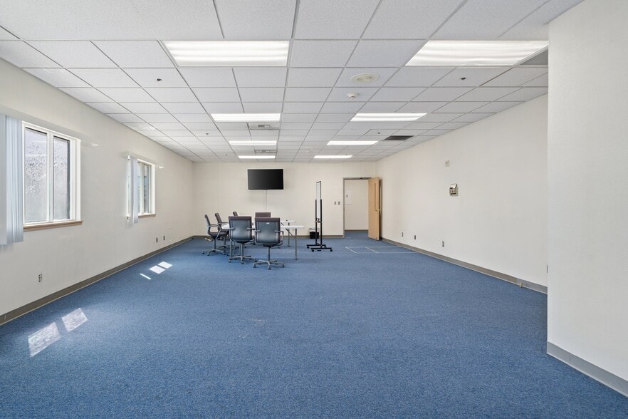 More Photos Of 1321 Martin Luther King Jr Way, Tacoma Office For Sale