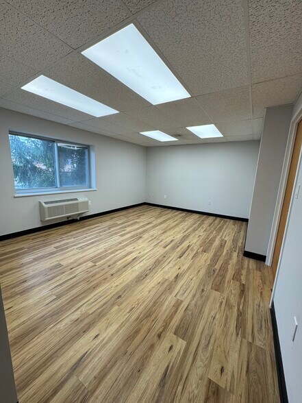 More Photos Of 9 Mott Ave, Norwalk Office For Lease