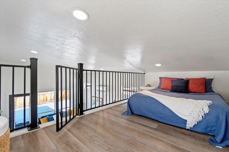 More Photos Of 362-436 W London St, Middleton Manufactured Housing Mobile Home Park For Sale