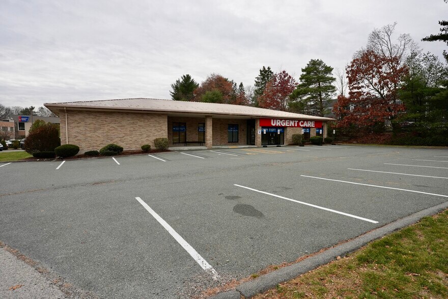 More Photos Of 1340 Belmont St, Brockton Medical For Lease