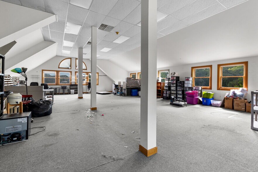 More Photos Of 102 Bridge Rd, Salisbury Office For Lease