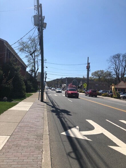 More Photos Of 82-84 Newark Pompton Tpke, Little Falls Storefront Retail Residential For Sale