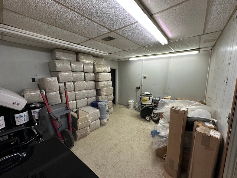 More Photos Of 6851 Palafox St, Pensacola Medical For Sale