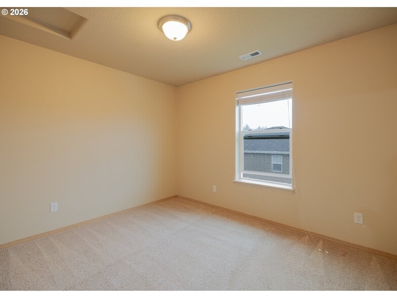 More Photos Of 2047 SE Huckleberry Ave, Warrenton Apartments For Sale