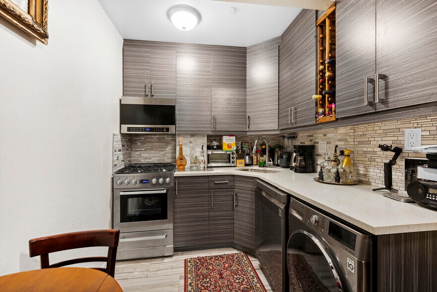 More Photos Of 397 5th Ave, Brooklyn Apartments For Sale