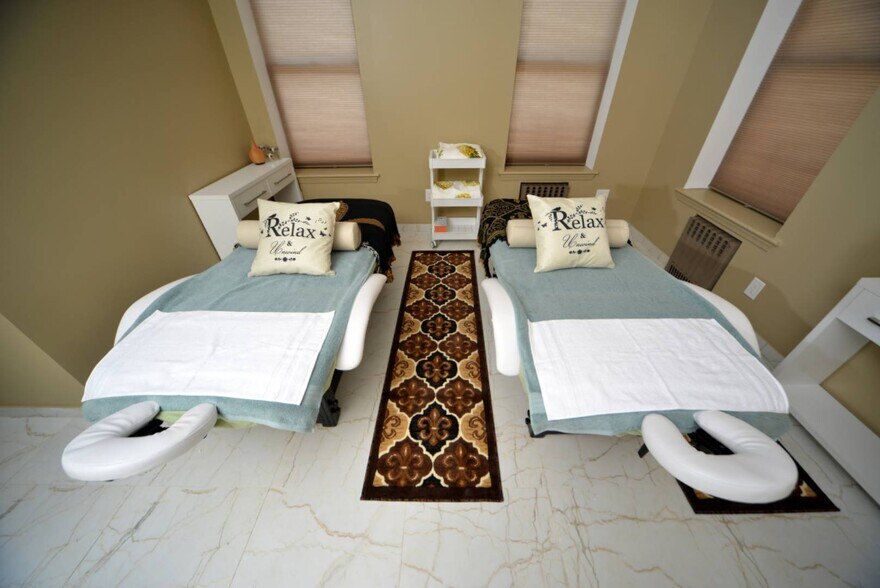 More Photos Of 165 West End Ave, Brooklyn Apartments For Sale