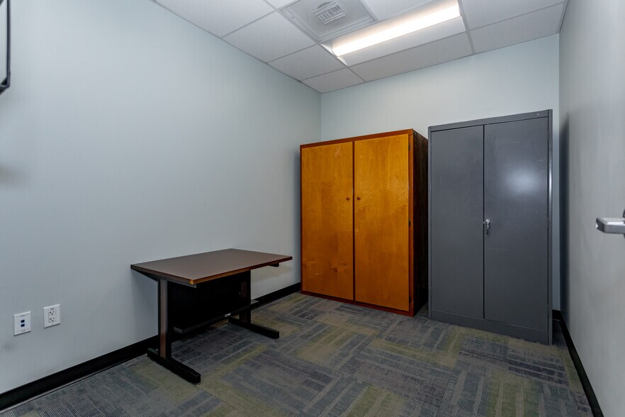 More Photos Of 10730 Bell Ct, Rancho Cucamonga Warehouse For Lease