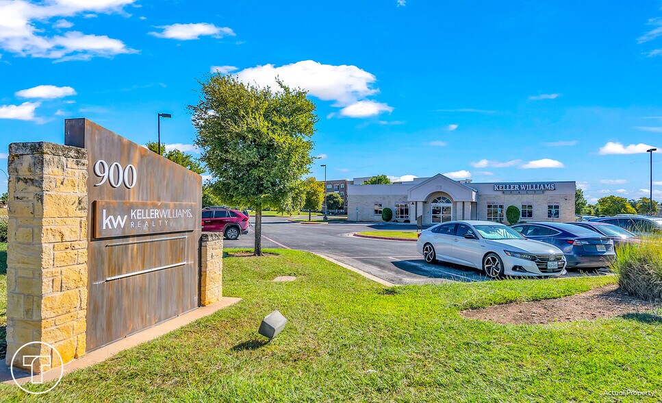 Primary Photo Of 900 Quest Blvd, Cedar Park Medical For Lease