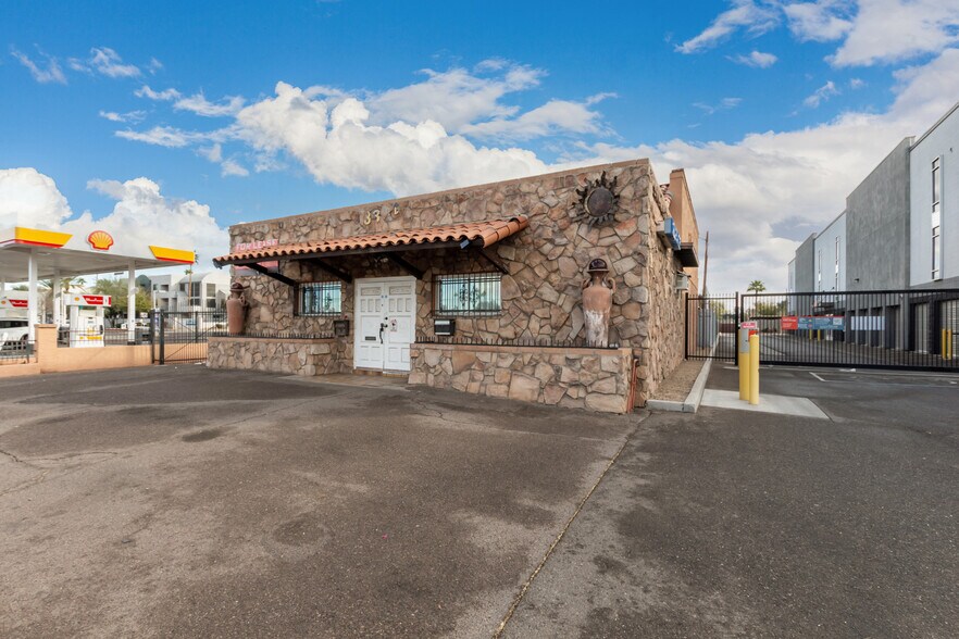 More Photos Of 3335 N 16th St, Phoenix Loft Creative Space For Lease