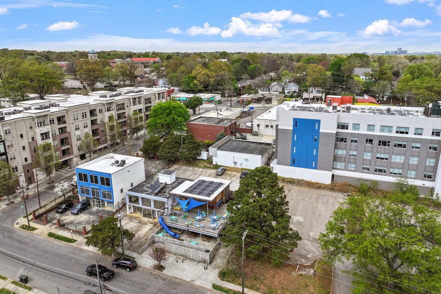 More Photos Of 710 W Johnson St, Raleigh Bar For Sale