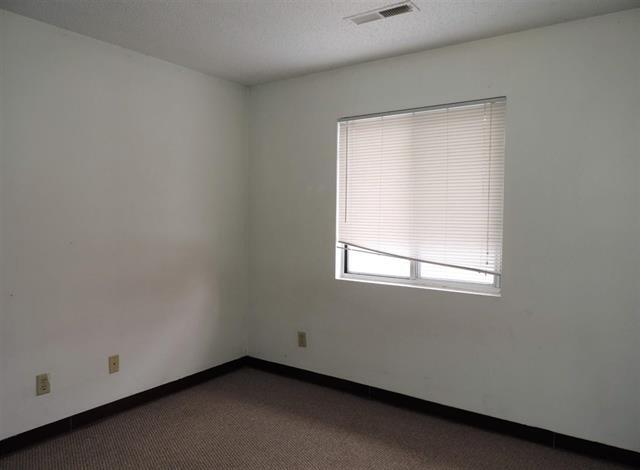 More Photos Of 645 S Lucas St, Iowa City Apartments For Sale