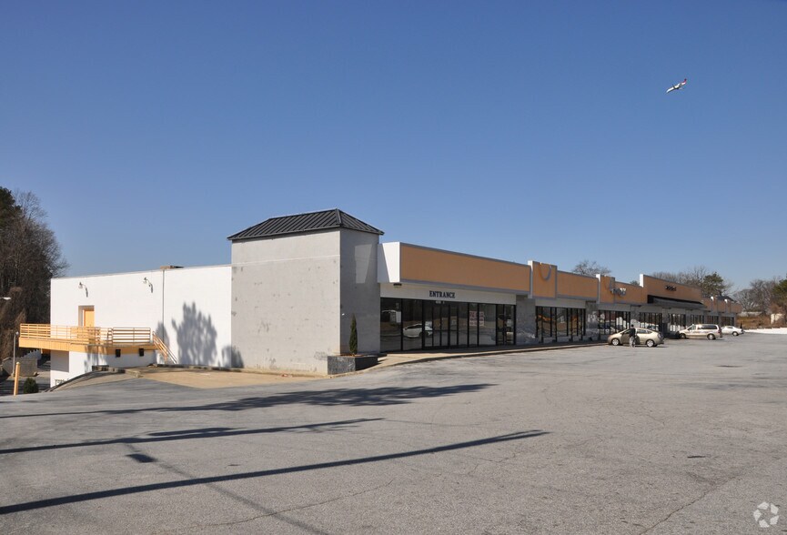More Photos Of 4013 Jonesboro Rd, Forest Park Unknown For Lease