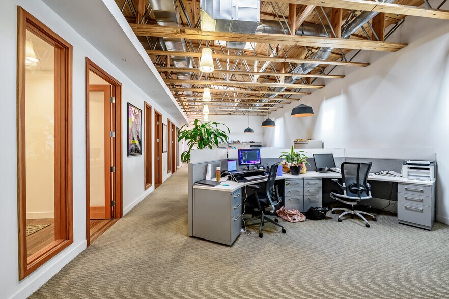 More Photos Of 923 Cole Ave, Los Angeles Loft Creative Space For Sale
