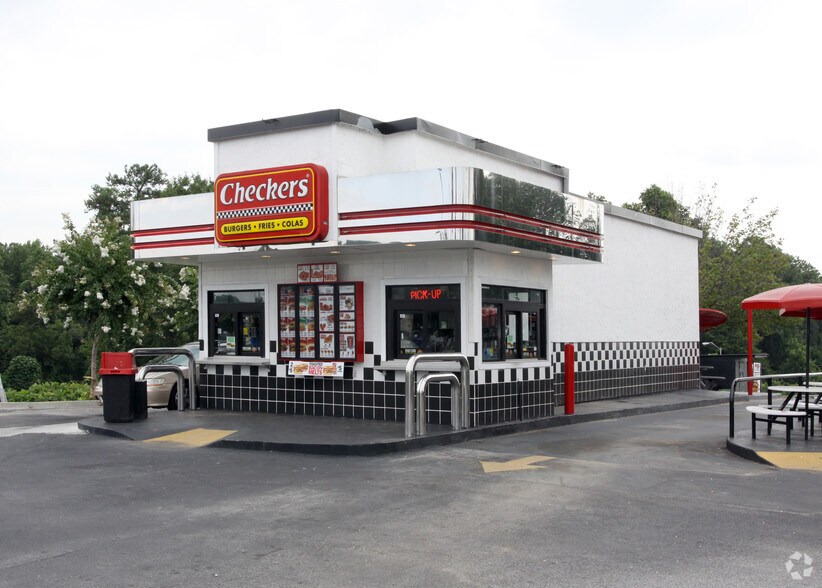 Primary Photo Of 4948 Jonesboro Rd, Forest Park Fast Food For Sale