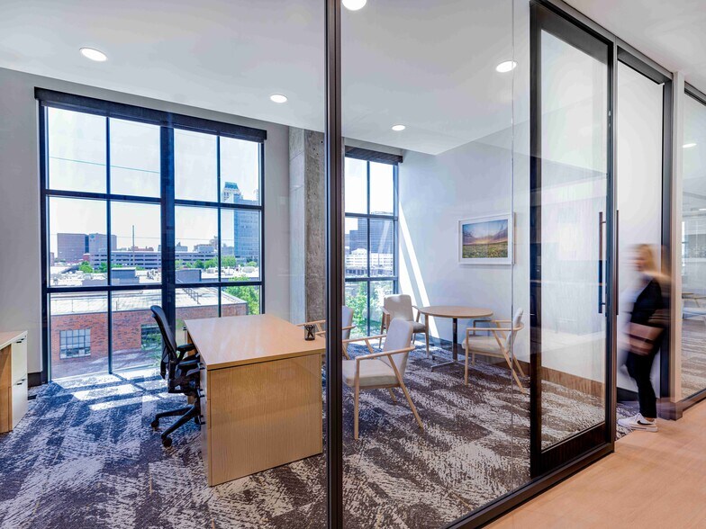 More Photos Of 222 N Detroit Ave, Tulsa Office For Lease