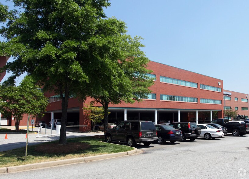 More Photos Of 131 Commonwealth Dr, Greenville Medical For Lease