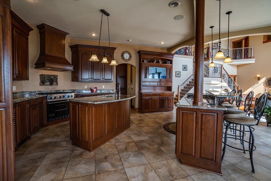 More Photos Of 3450 Esperanza Rd, Keuka Park Specialty For Sale