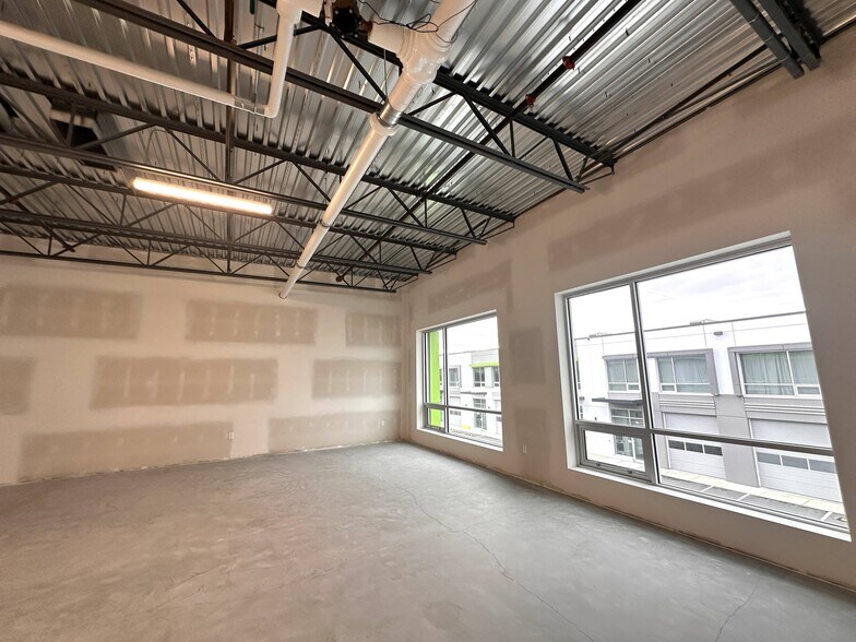 More Photos Of 951 E Kent Av N, Vancouver Warehouse For Sale