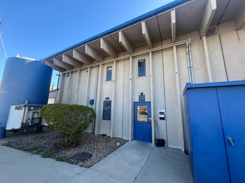 More Photos Of 2011 E 58th Ave, Denver Industrial For Sale