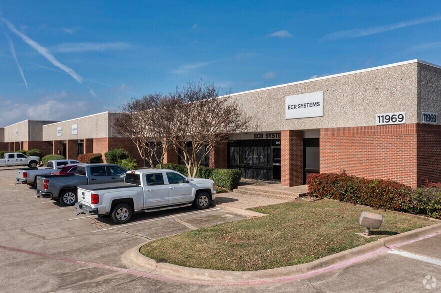 Primary Photo Of 11999 Plano Rd, Dallas Unknown For Sale