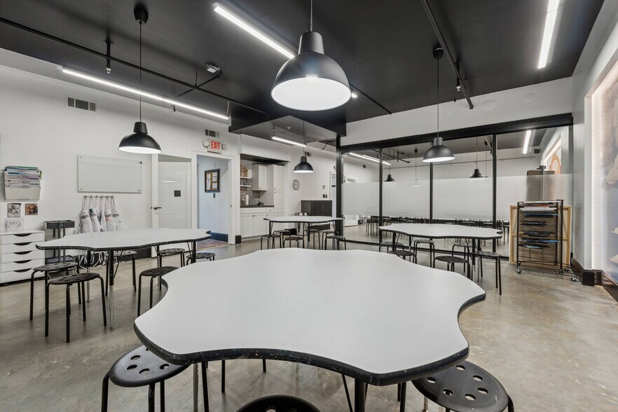 More Photos Of 11775 Northfall Ln, Alpharetta Office Residential For Sale