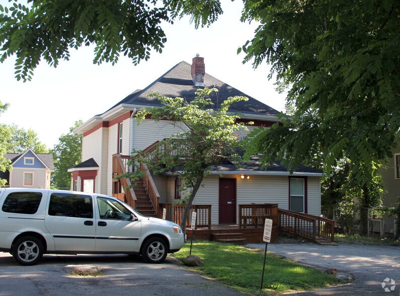 More Photos Of 12029 E Washington St, Indianapolis Office For Sale