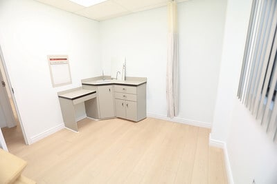 More Photos Of 180 White Rd, Little Silver Medical For Lease
