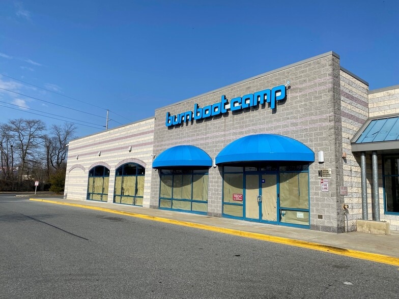 More Photos Of 1800 Pulaski Hwy, Bear Unknown For Lease