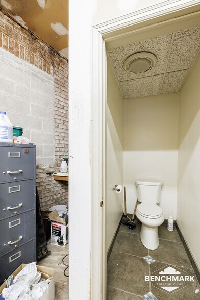 More Photos Of 37 Allens Creek Rd, Brighton Office For Lease