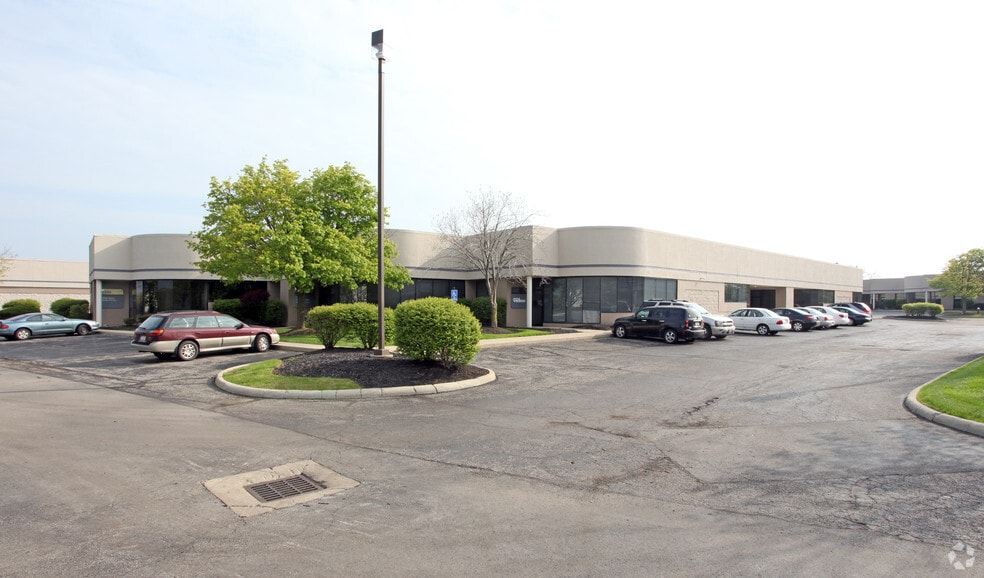 More Photos Of 651 Lakeview Plaza Blvd, Worthington Unknown For Lease