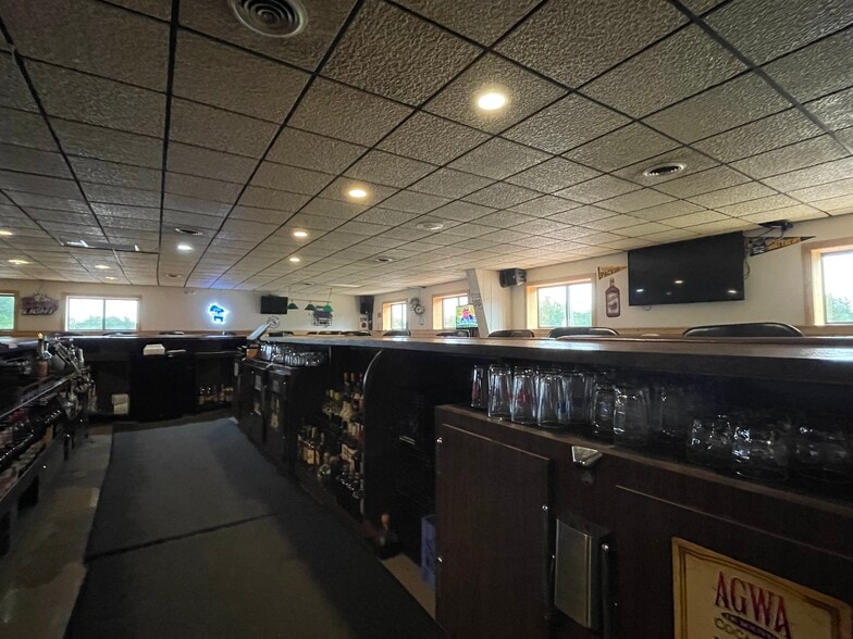 More Photos Of 8085 Highway 51, Minocqua Sports And Entertainment For Sale