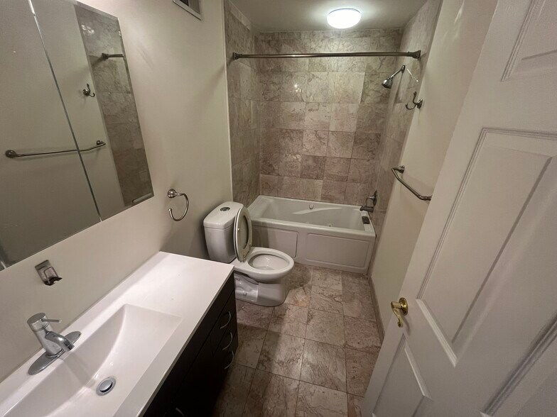 More Photos Of 1206 Walnut St, Philadelphia Multifamily For Sale