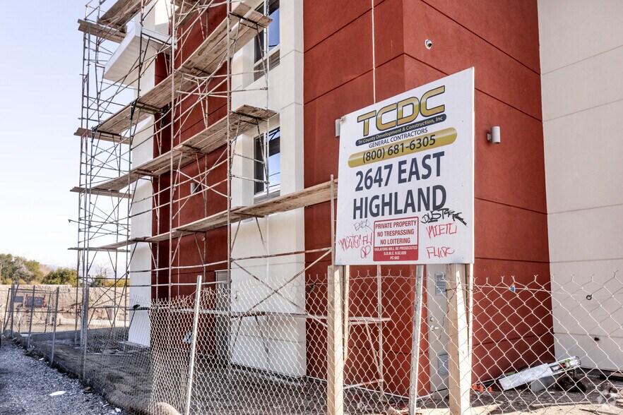More Photos Of 2659 East Highland Avenue, Highland Hotel For Sale