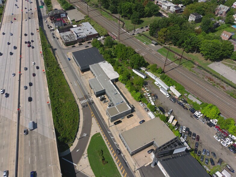 More Photos Of 6940 State Rd, Philadelphia Flex For Sale