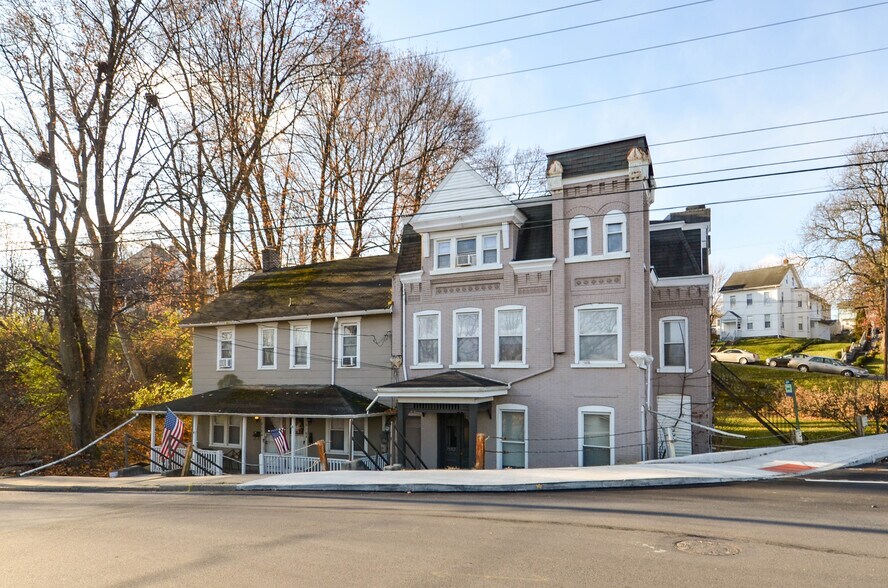 More Photos Of 2102 S Lehigh Ave, Whitehall Apartments For Sale