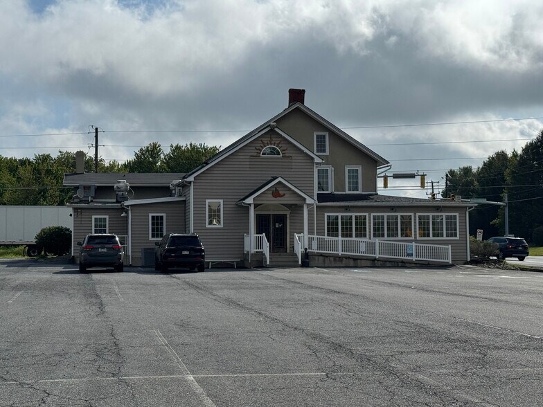 More Photos Of 6751 Ruppsville Rd, Allentown Specialty For Lease