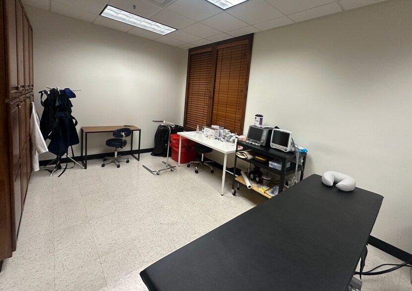 More Photos Of 4465 S 900 E, Millcreek Medical For Lease