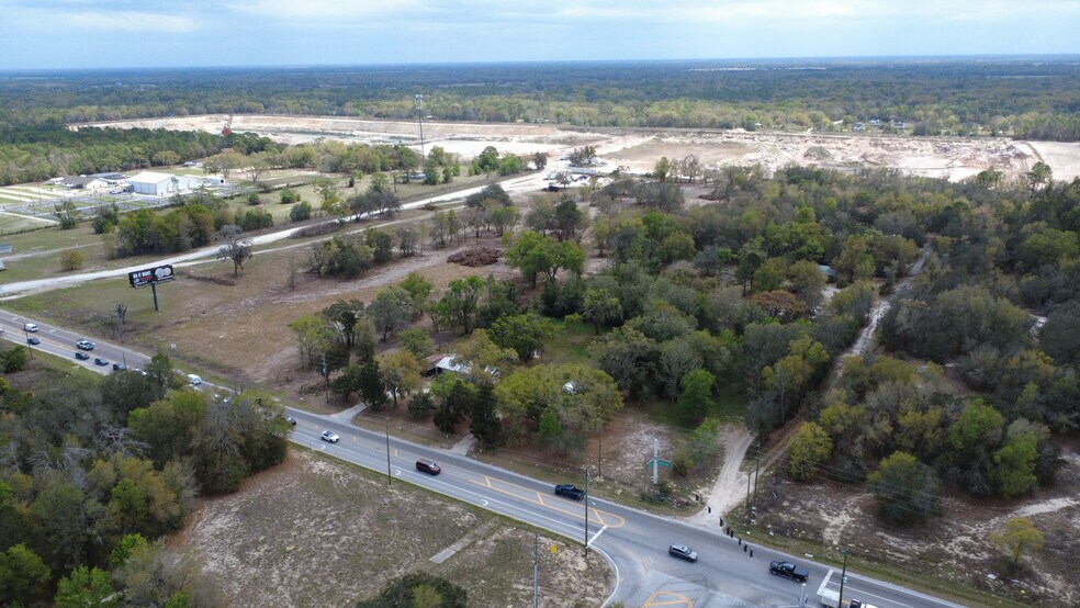 More Photos Of 18640 County Line Rd, Spring Hill Land For Lease