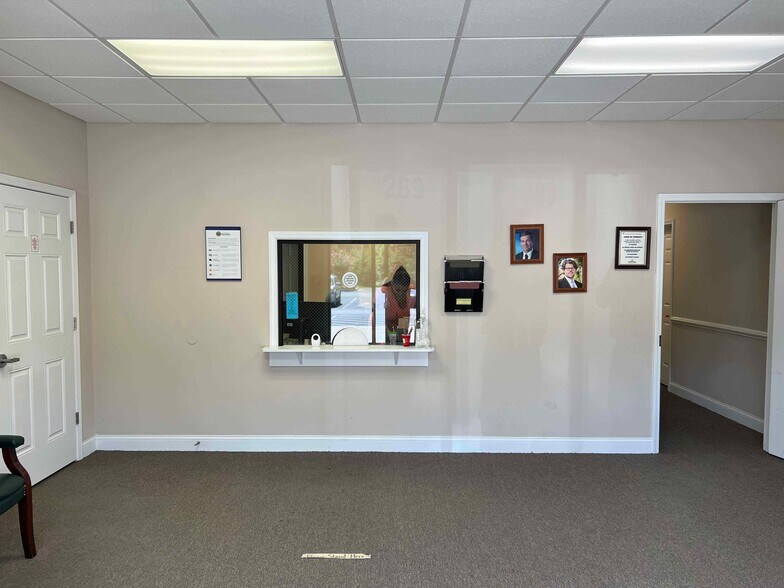 More Photos Of 289 Corporate Dr, Lumberton Office For Lease